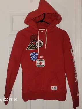 Vintage 2012 Olympic Canada Patch Women's Hoodie Sweatshirt